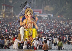 Ganesh Chaturthi celebrations in maharastra