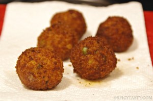 cheese-corn-potato-balls-2