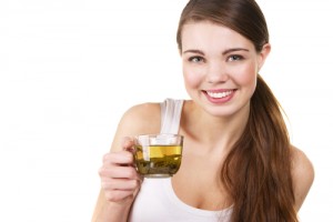 Woman-Drinking-Green-Tea