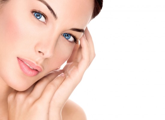 FIVE ESSENTIAL NUTRIENTS FOR HEALTHY SKIN AND WHERE TO FIND THEM!!