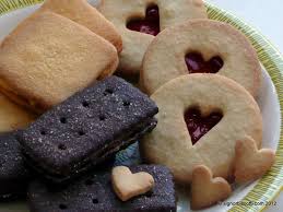 Biscuits:Easy-to-carry and Easy-to-store