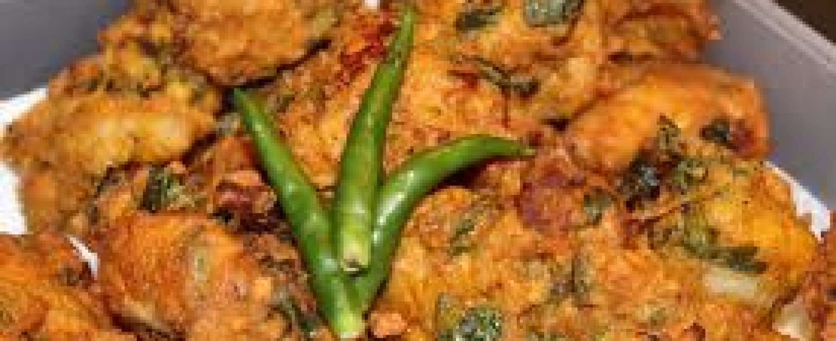 Enjoy this monsoon with hot and crispy Pakoras