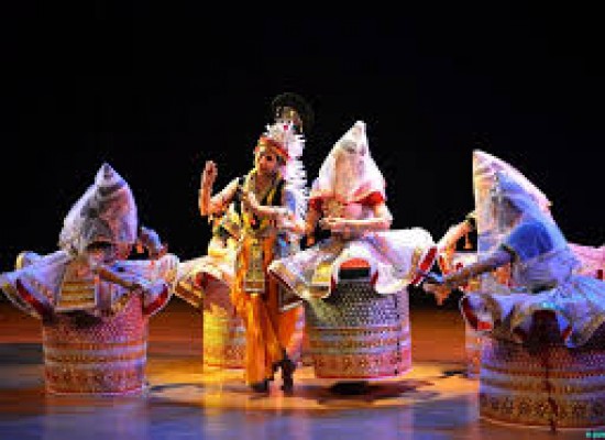 MANIPUR:IN THE LAND OF JEWELS