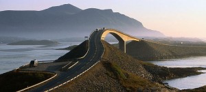 The-Atlantic-Road-Norway-740