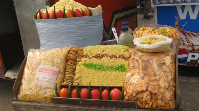 Yummy-Street Food in India!